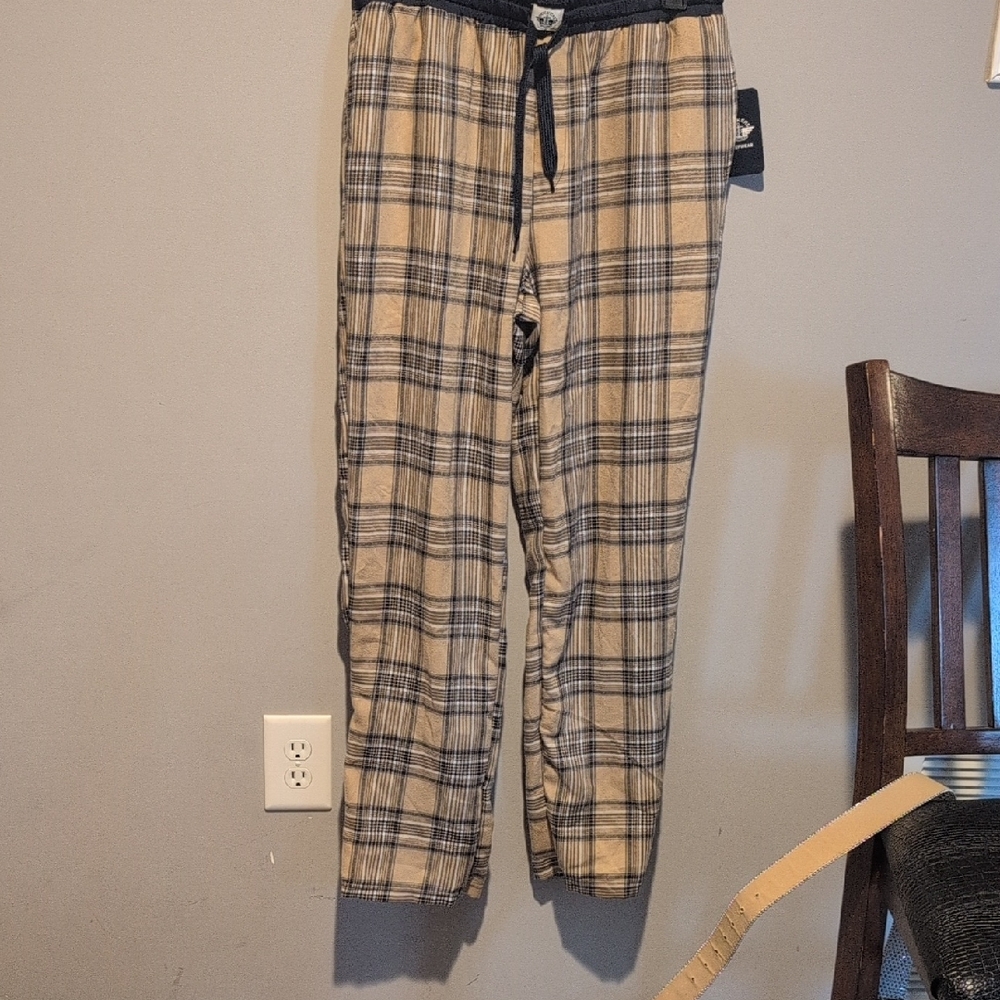 Dockers Beige and Black Plaid Jogger Pants